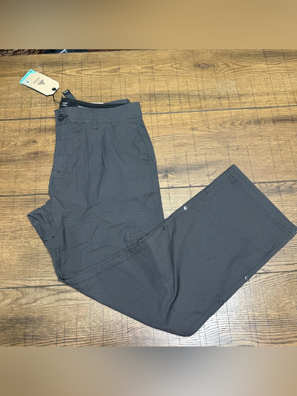 Prana Men's Cargo Pants in Charcoal Gray NEW 33x30